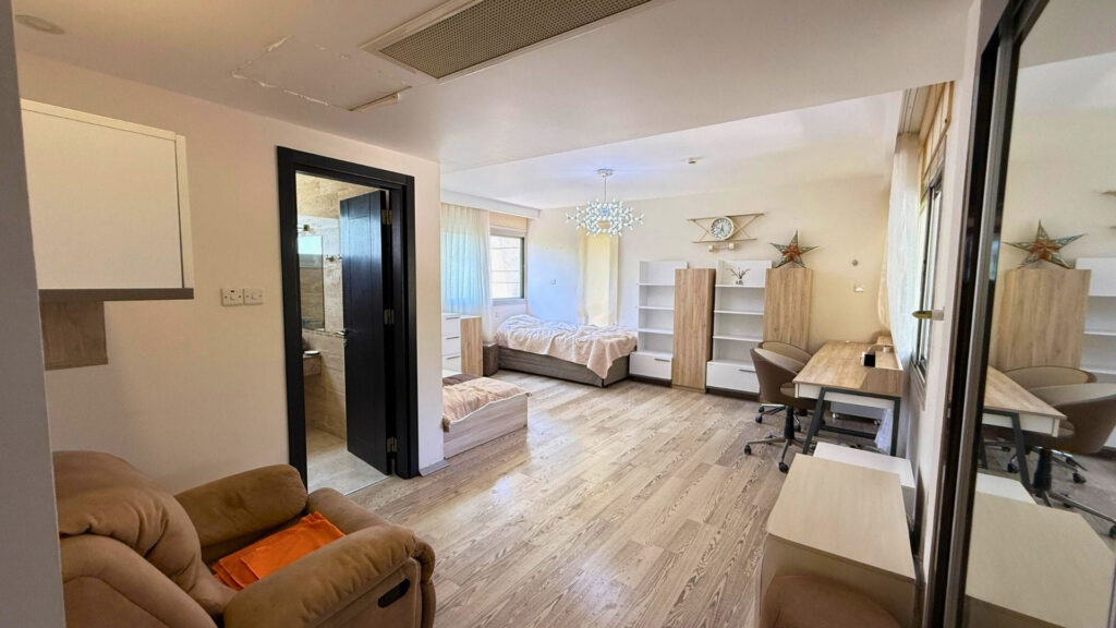 Pieds dans l’eau à Chypre